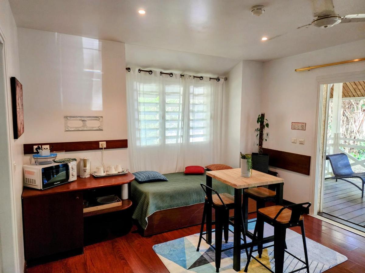 Evasion Bungalow D'Antan Spa Sarraméa 外观 照片